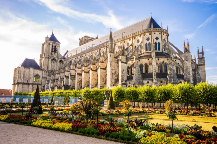 Quelle activité choisir lors d'une courte visite à Bourges ?