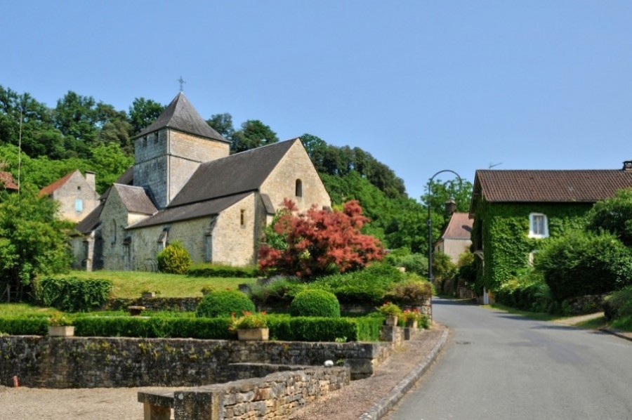 Quelles sont les activités proposées au Château de Fénelon à Sainte Mondane ?