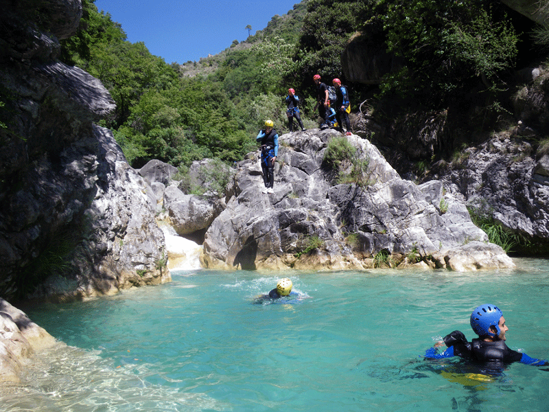 Canyoning : quelles aptitudes et quelles difficultés ?