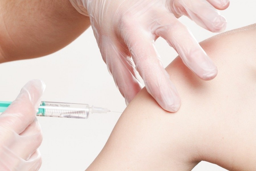 Quels sont les vaccins obligatoires à faire pour les longs voyages ?